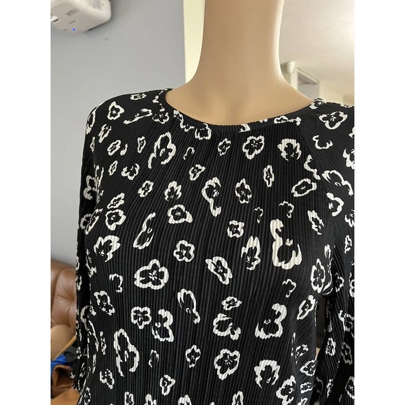 Halogen Black Pleated Accordion Knit White Floral Ballon Sleeve Blouse Size XS - Picture 4 of 6